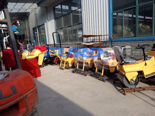 福瑞得機(jī)械座駕壓路機(jī)，手扶壓路機(jī)，小型灌縫機(jī)，井蓋切割機(jī)及時(shí)發(fā)貨
