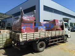 福瑞得機械手扶雙輪壓路機，座駕壓路機正式裝車發(fā)往客戶所在地